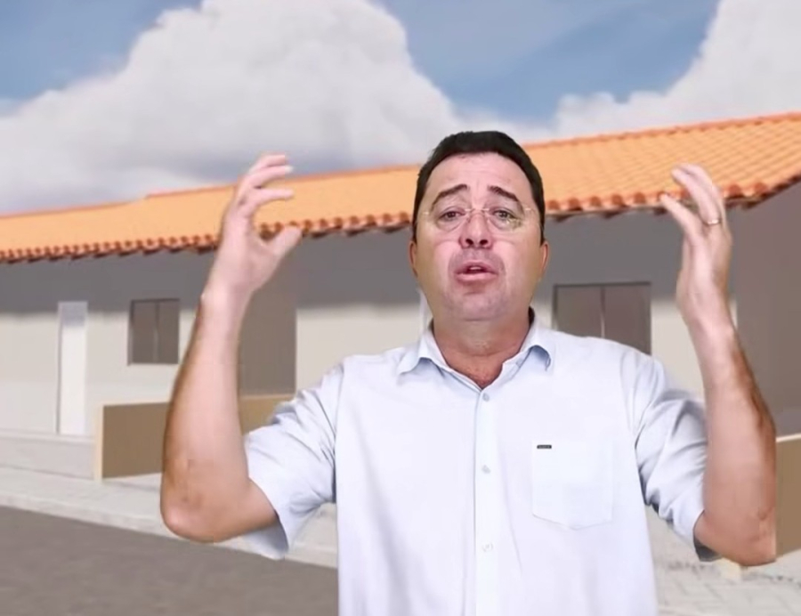 Prefeito cancela festa e promete 100 casas enquanto Vila Gorete aguarda solução