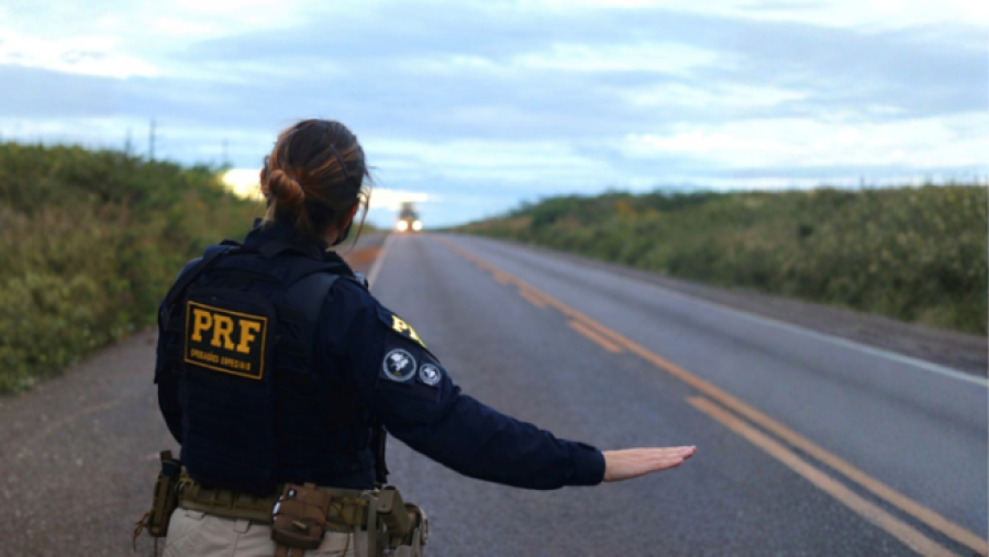 Rodovias federais do Ceará recebem reforço na fiscalização de fim de ano