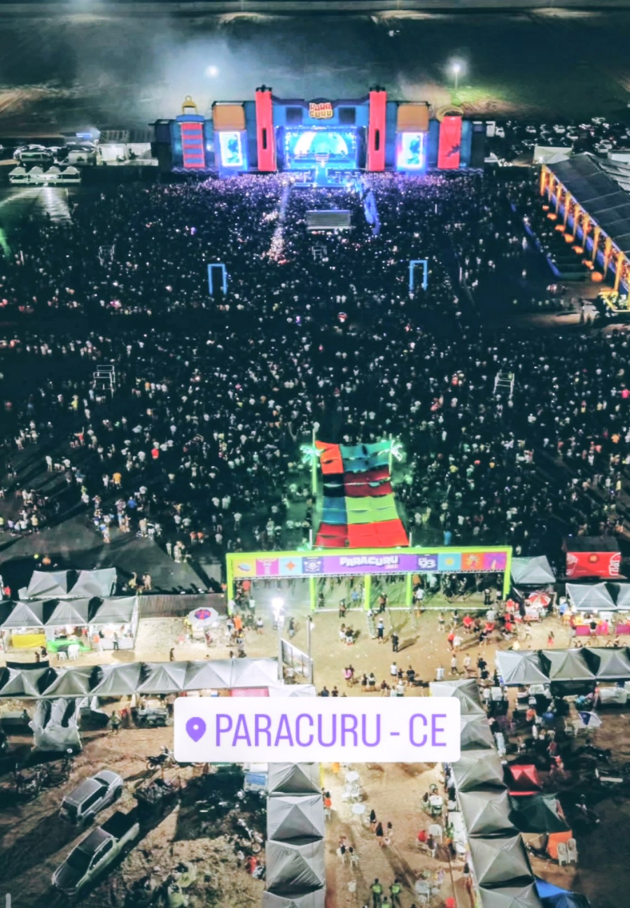 Paracuru Folia 2026 abre com 50 mil pessoas em show histórico de Luan Santana