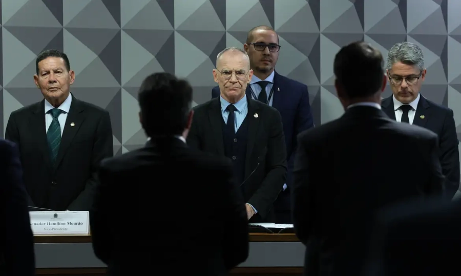 CPI do Crime Organizado pede indiciamento e impeachment de ministros do STF e do PGR