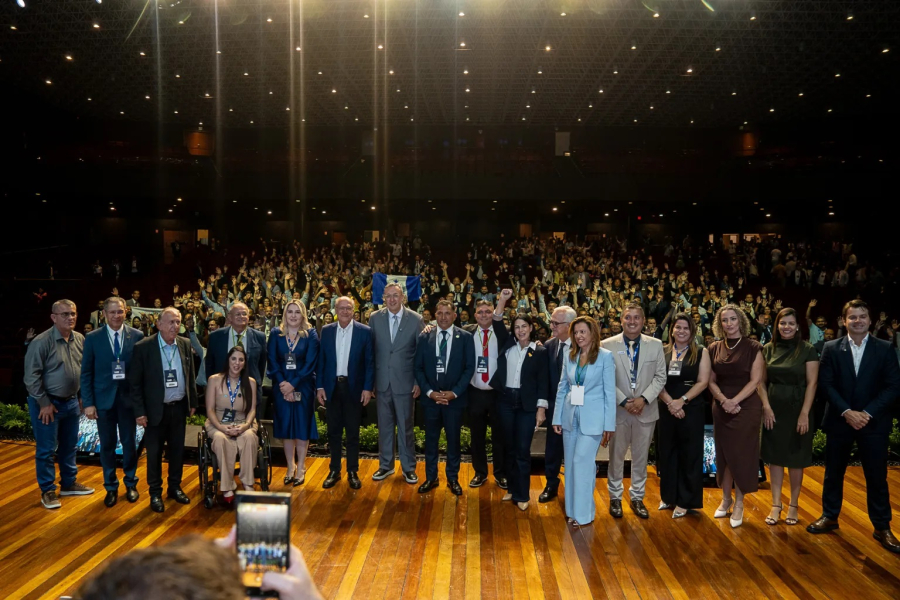 Ceará lidera participação e se destaca na Marcha Nacional dos Vereadores em Brasília