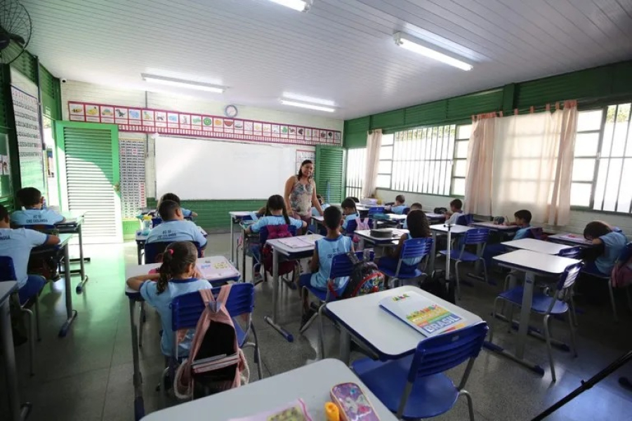 Dez municípios do Ceará podem perder verba federal da Educação Básica em 2027