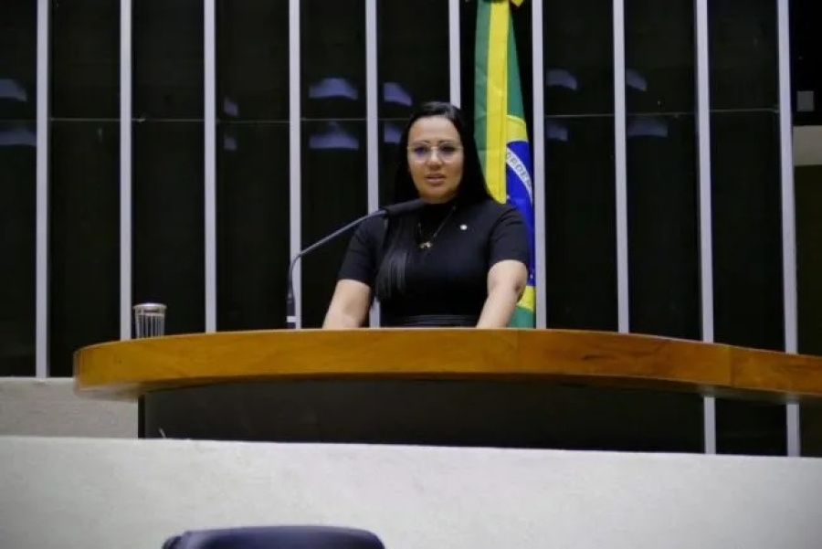 TSE anula votos de Heitor Freire e deputada Dayany Bittencourt perde mandato
