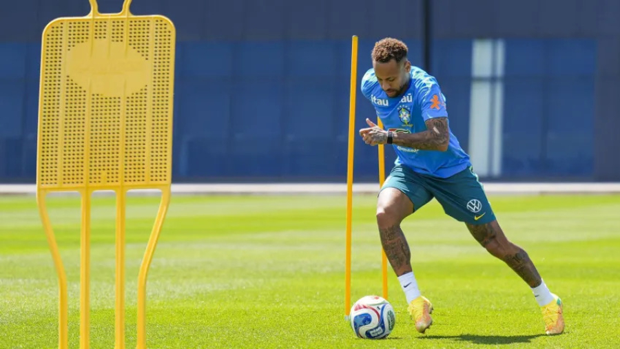 Neymar pode reforçar o Brasil em duelo decisivo contra a Escócia